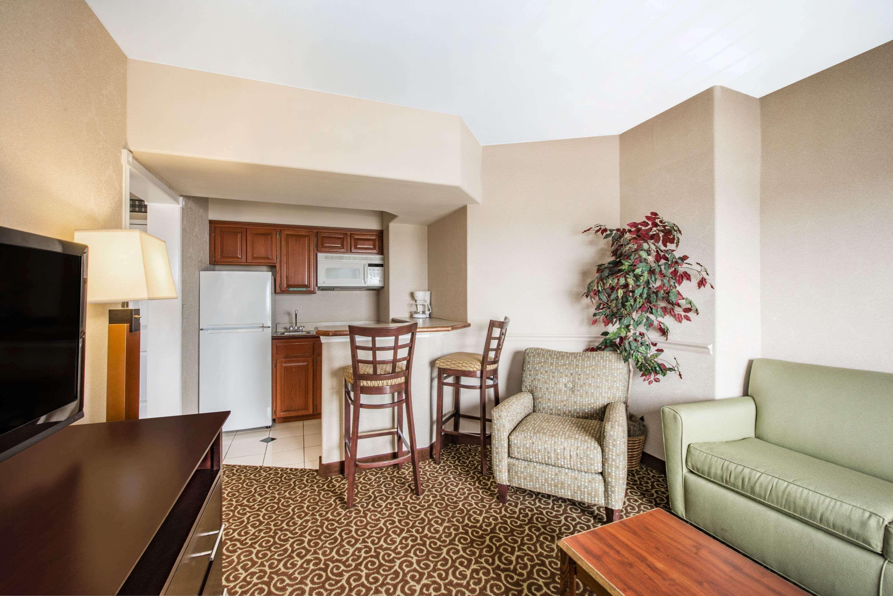 Hawthorn Extended Stay By Wyndham El Paso Buitenkant foto